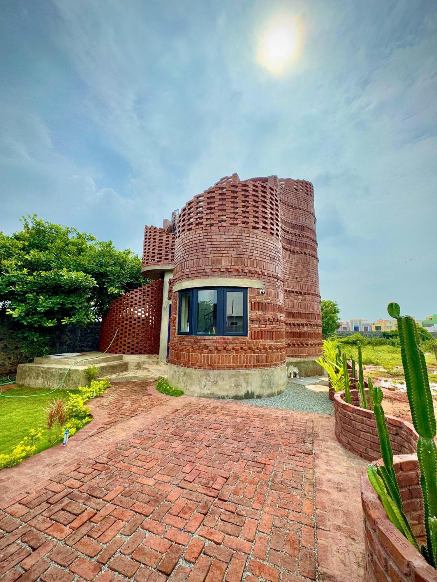 Pool Villa-House Of The Dancing Cactus Puducherry Exterior foto