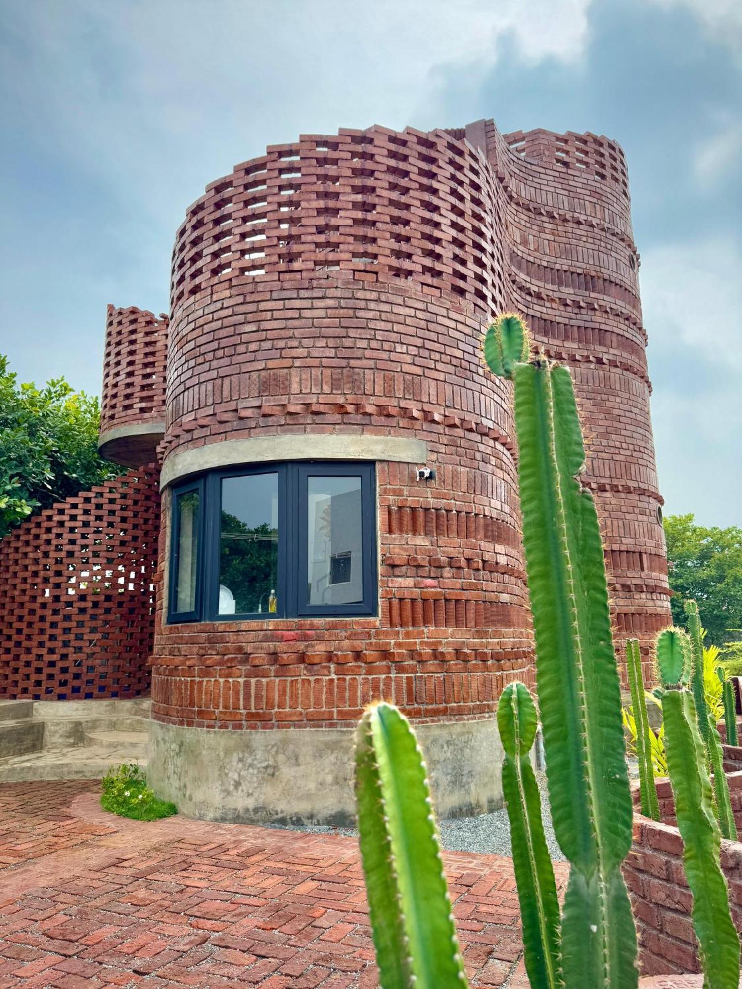 Pool Villa-House Of The Dancing Cactus Puducherry Exterior foto